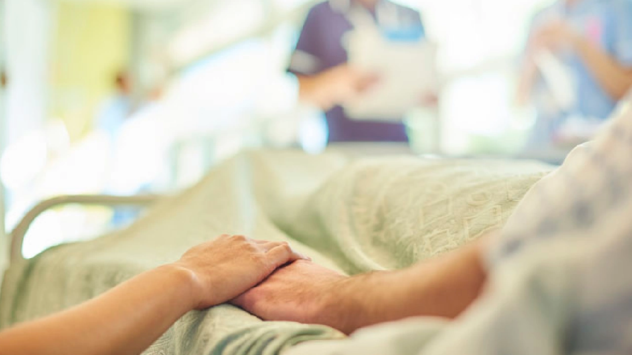 Life Expectancy in Soft Tissue Sarcomas: Prognostic Factors